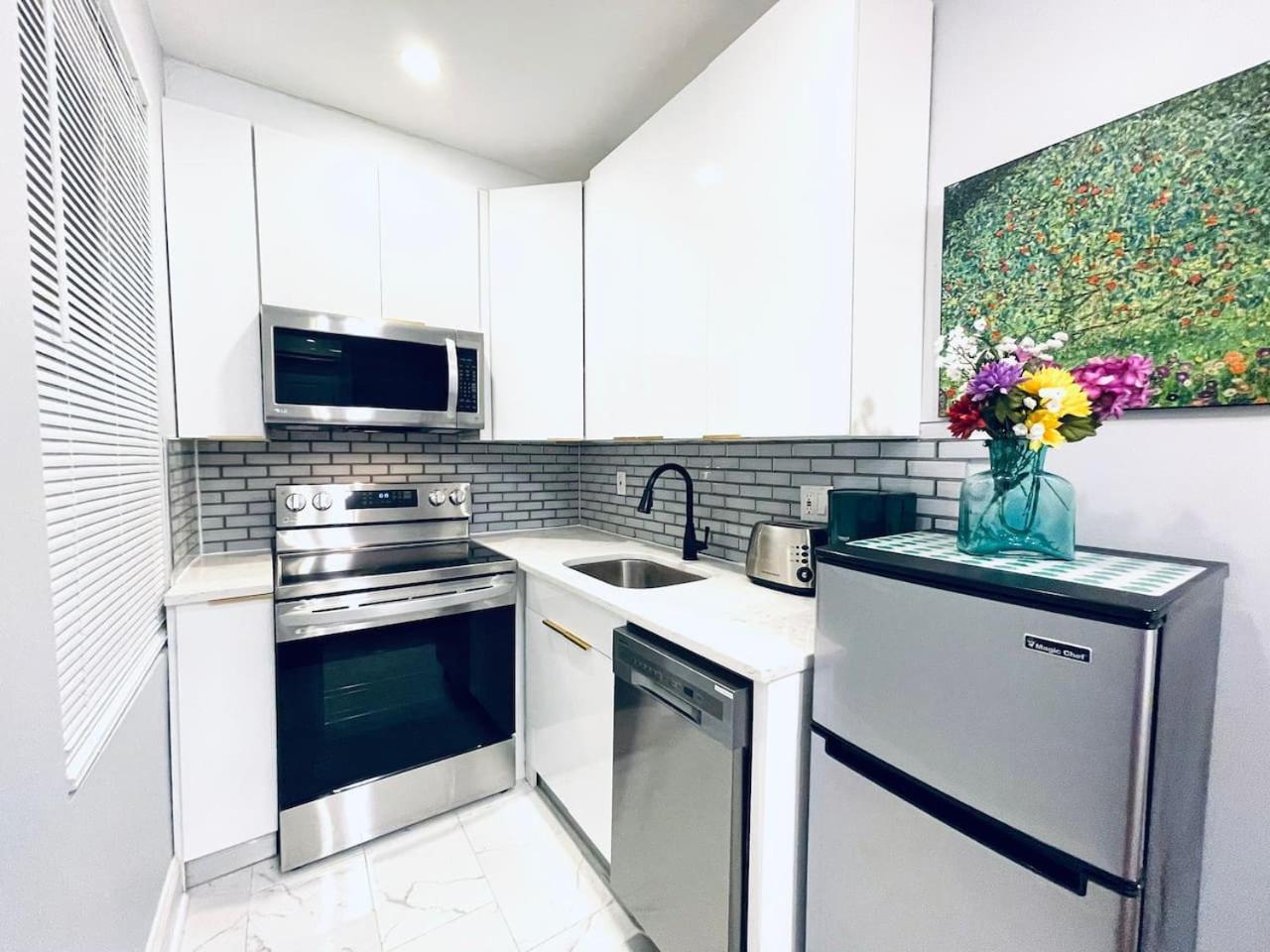 Apartment Downtown Hall Close By Kimmel Center Philadelphia